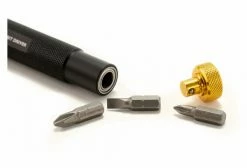 Tournevis Multi-Embouts Pedro's Pro Bit Driver - JIS PH #1 / JIS PH #2 / 5 Mm Flat Blade 9 Tournevis Multi-Embouts Pedro's Pro Bit Driver - JIS PH #1 / JIS PH #2 / 5 Mm Flat Blade -nettoyeur de vélo Vente unnamed file 1664