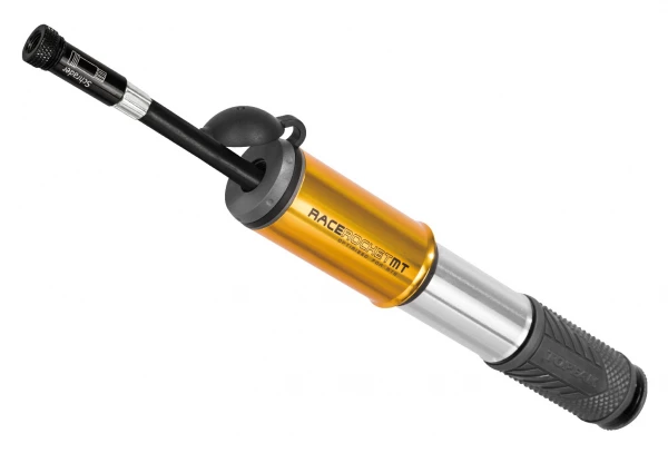 Pompe à Main Topeak Racerocket MT (Max 90 Psi / 6 Bar) Or 4 Pompe à Main Topeak Racerocket MT (Max 90 Psi / 6 Bar) Or – Image 2