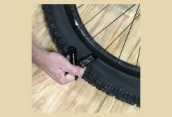 Multi-Outil Wolf Tooth Pack Pliers - Master Link Combo Pliers (4 Fonctions) Noir Orange -nettoyeur de vélo Vente unnamed file 3777