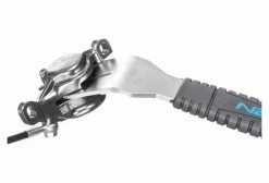 Outil NEATT 2 En 1 Ecarteur De Plaquettes + Devoileur De Disques -nettoyeur de vélo Vente unnamed file 64