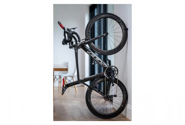 Support Vélo Mural Hornit Clug Pro Roadie (23-32mm / 1-1.25'') Noir 7 Support Vélo Mural Hornit Clug Pro Roadie (23-32mm / 1-1.25'') Noir – Image 5
